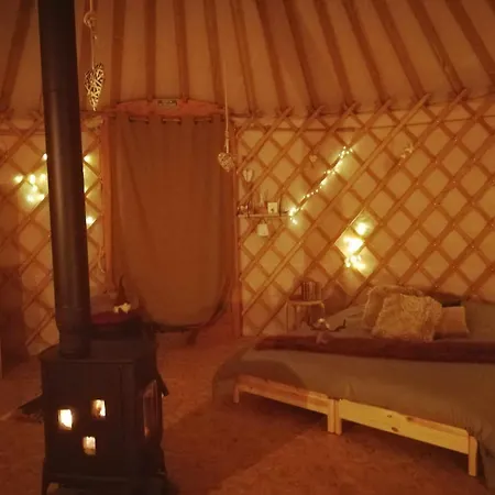 カントリーハウス Yourte Tatane Gerpinnes